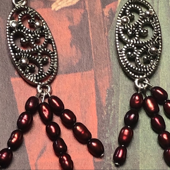 Femme Fatal 💃🏻Earrings - Picture 6 of 8